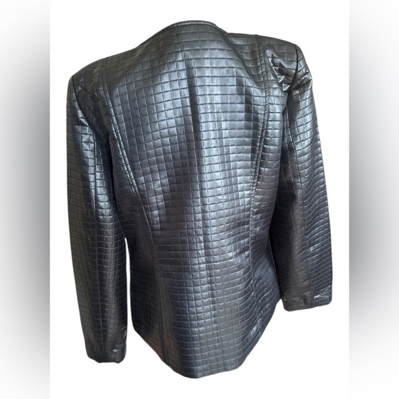 Kim Rogers Quilted Cropped Jacket – Black – Size M - Picture 7 of 11